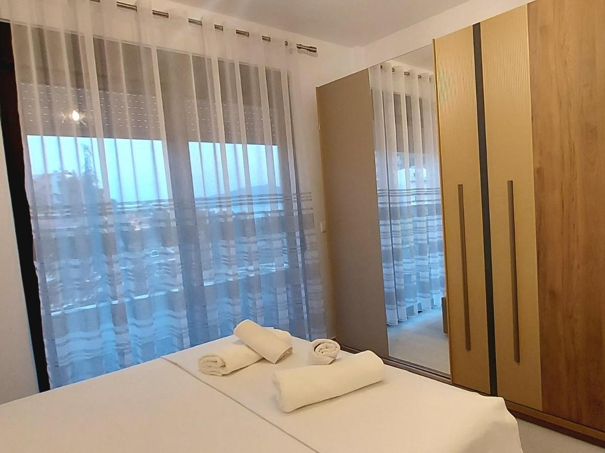 Duka Apartments ساراندا المظهر الخارجي الصورة